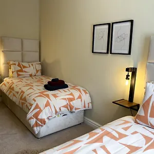 Holiday home Overleigh Cottage, With Optional Hot Tub Hire, Chester